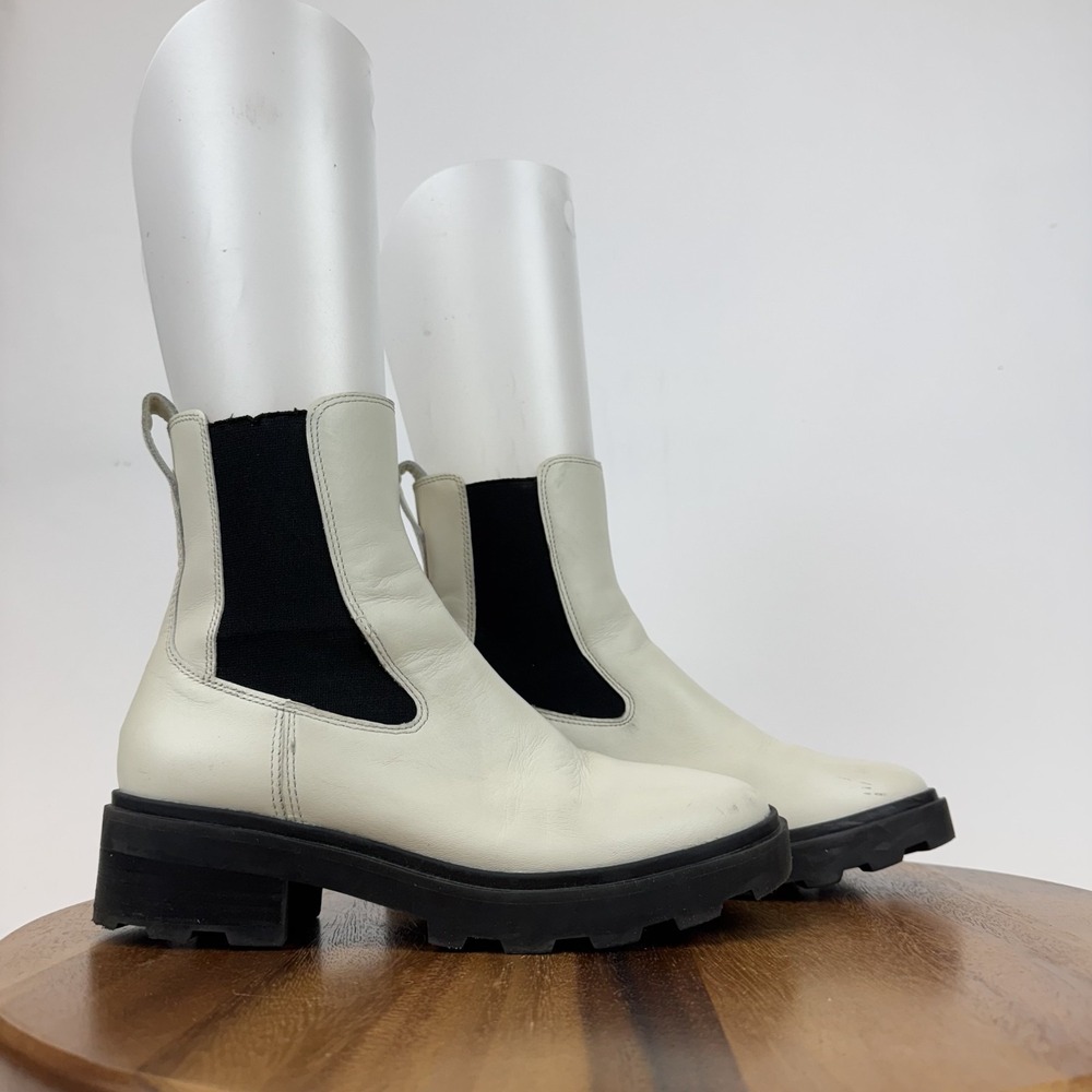 Womens Madewell Wyckoff White Leather Lug Sole Chelsea Ankle‎ Boots Size 7 M GUC
